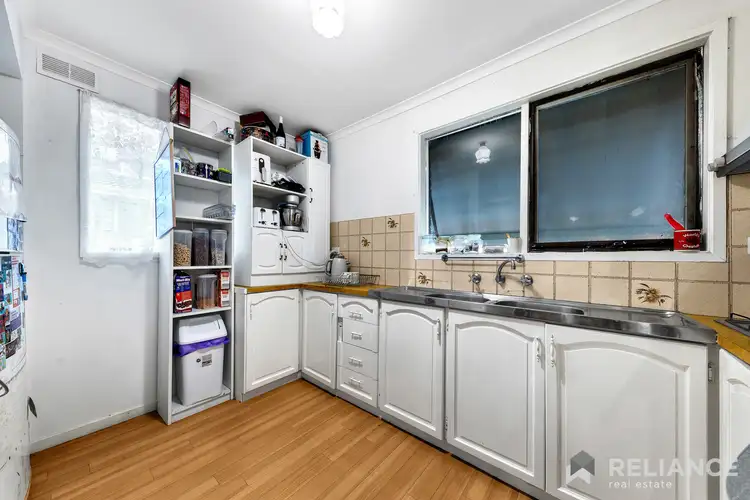 Sixth view of Homely house listing, 2 Rosapenna Close, Sunbury VIC 3429