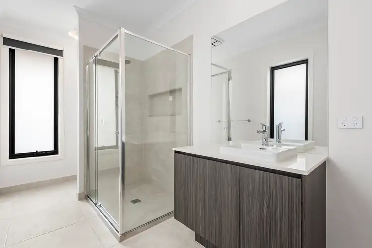Fifth view of Homely house listing, 10 Findlay Avenue, St Leonards VIC 3223