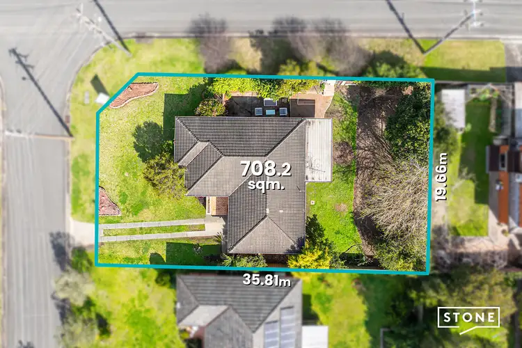 2 Sanders Road