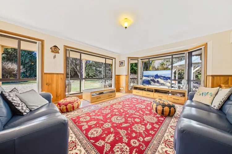 Fifth view of Homely house listing, 3 Pine Court, Freeburgh VIC 3741
