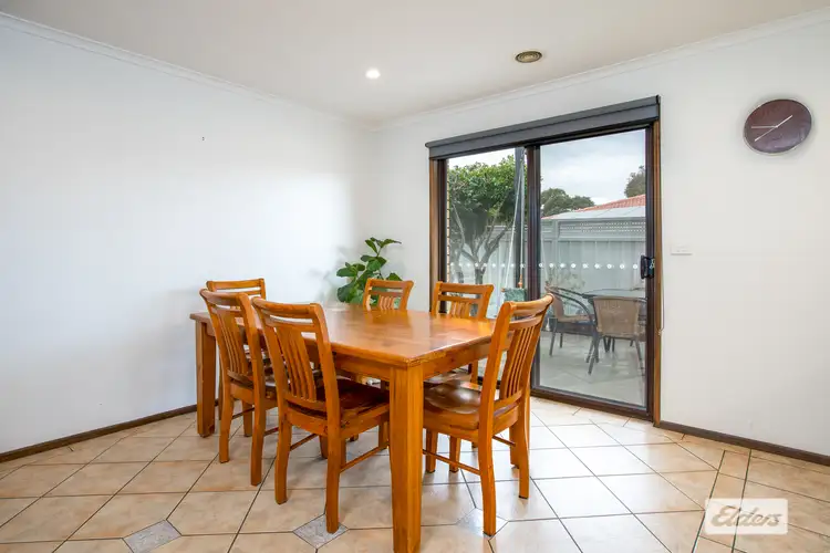 Fourth view of Homely house listing, 8 Rowen Court, Lavington NSW 2641