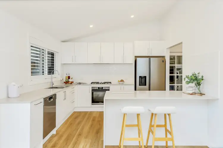 Fourth view of Homely house listing, 8 Pillaga Close, Kincumber NSW 2251