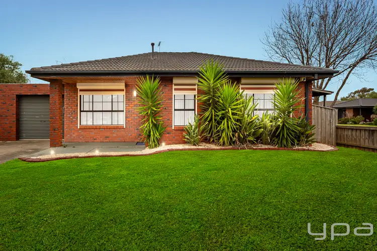 2/10 Flemington Crescent, Werribee VIC 3030