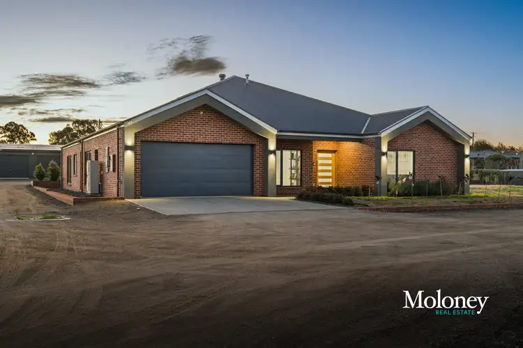 Main view of Homely house listing, 5 Clare Court, Rutherglen VIC 3685