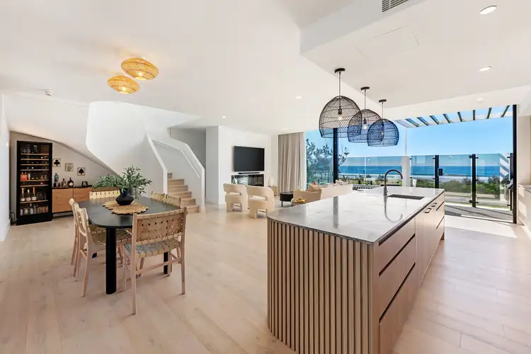 488 The Esplanade, Palm Beach QLD 4221
