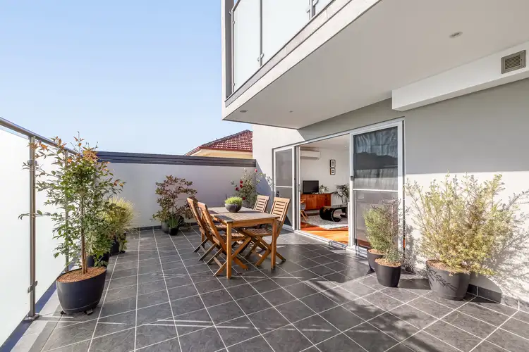Main view of Homely apartment listing, 4/132a Wood Street, Preston VIC 3072