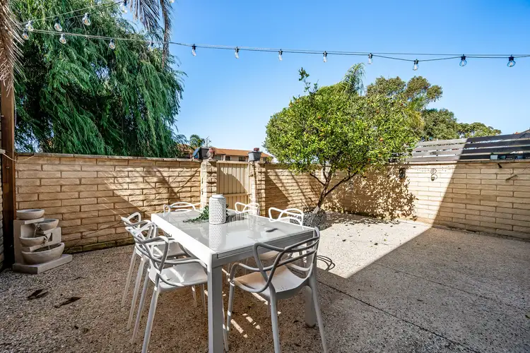 Fourth view of Homely house listing, 2/5 Mooloola Way, West Lakes Shore SA 5020