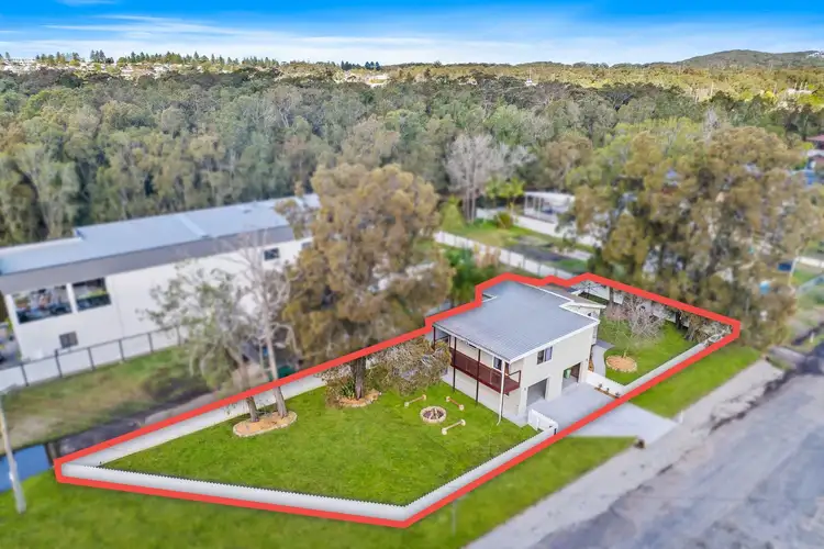 Second view of Homely house listing, 3 Lucinda Avenue, Killarney Vale NSW 2261