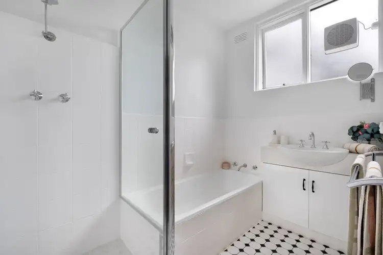 Sixth view of Homely apartment listing, 4/5 The Avenue, Prahran VIC 3181