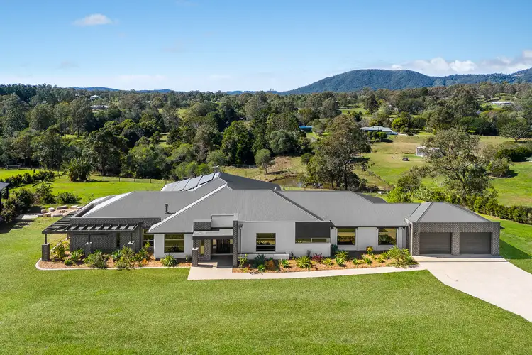 2 Kim Kerin Place, Wights Mountain QLD 4520