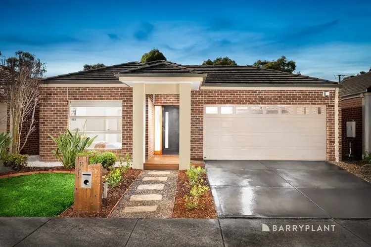 8 Carome Way, Doreen VIC 3754