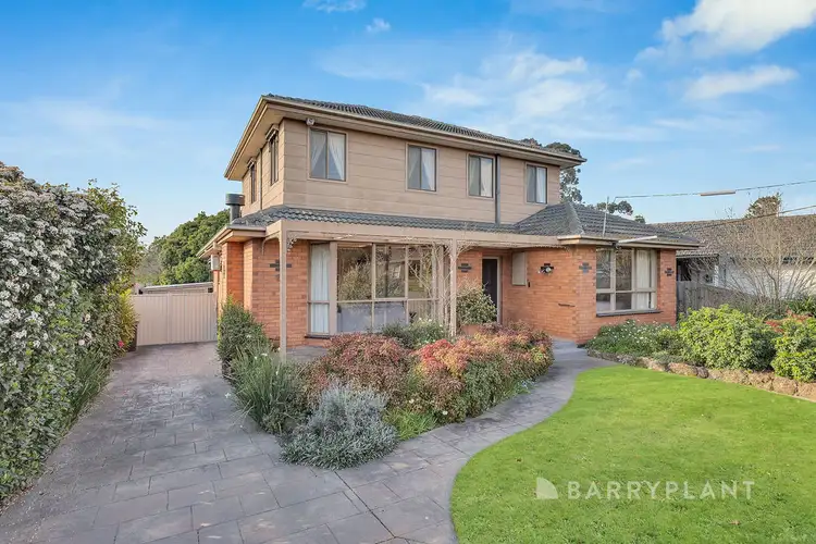 15 Cambridge Drive, Glen Waverley VIC 3150