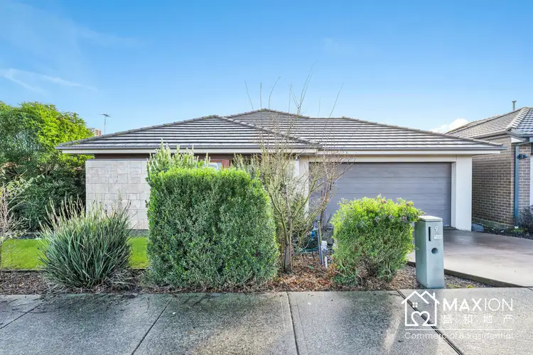 9 Huntley Street, Cranbourne North VIC 3977