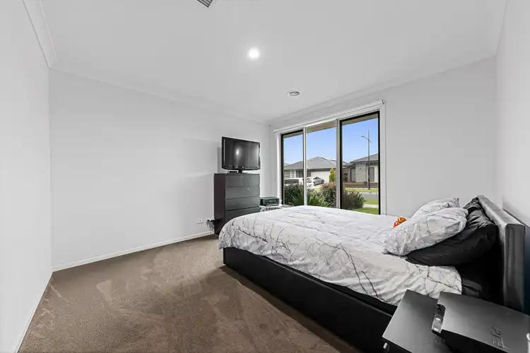 Sixth view of Homely house listing, 9 Huntley Street, Cranbourne North VIC 3977