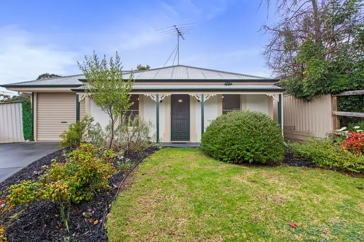 8A Crane Avenue, Coromandel Valley SA 5051