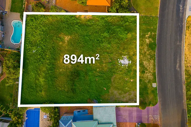 27 Battye Road, Kardinya WA 6163