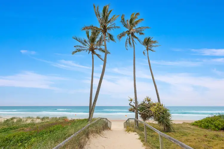 135 Seaworld Drive, Main Beach QLD 4217