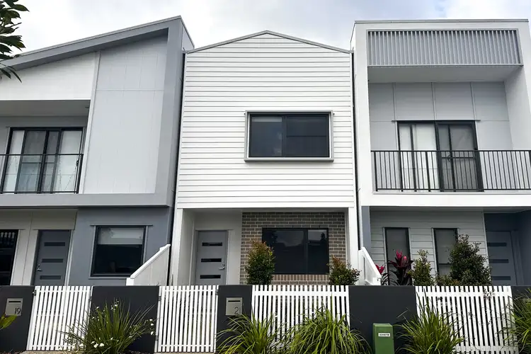 21 Lady Elliot Avenue, Banya QLD 4551