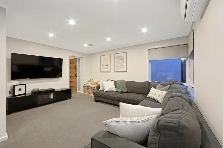 Sixth view of Homely house listing, 2 Farmillo Court, Lysterfield VIC 3156