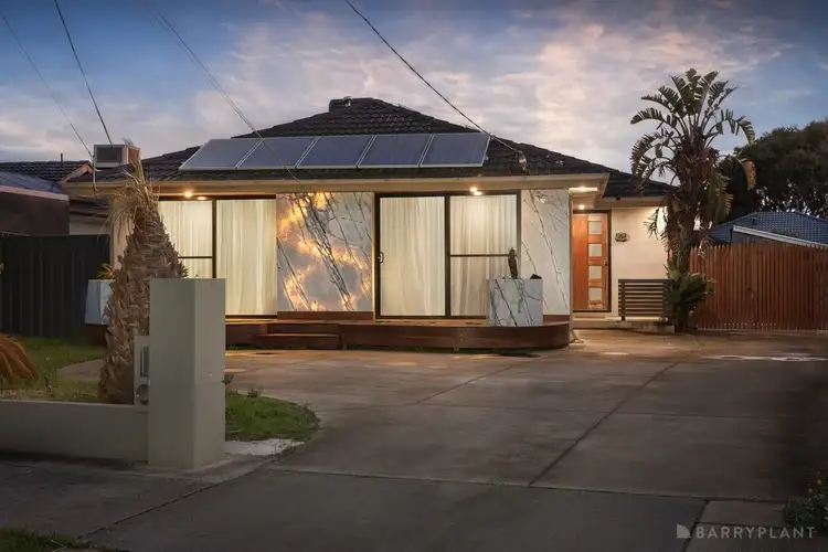 8 Kogarah Court, Keysborough VIC 3173