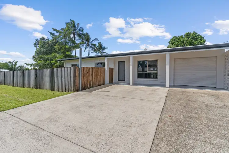 17 Swallow Street, Mooroobool QLD 4870