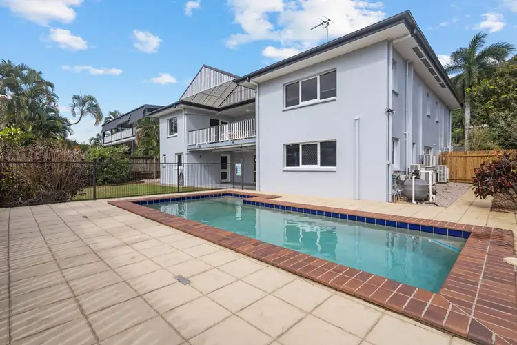 24 Southerden Drive, Mooroobool QLD 4870