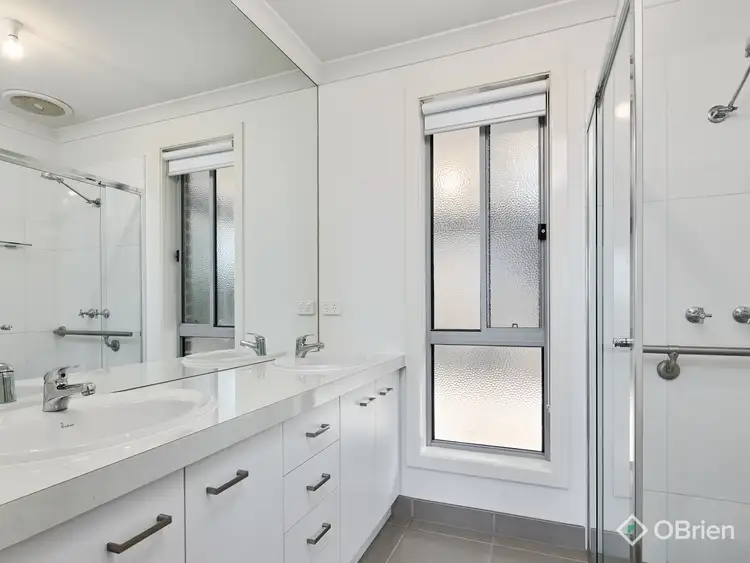 Fourth view of Homely townhouse listing, 5B Leichardt Court, Warragul VIC 3820