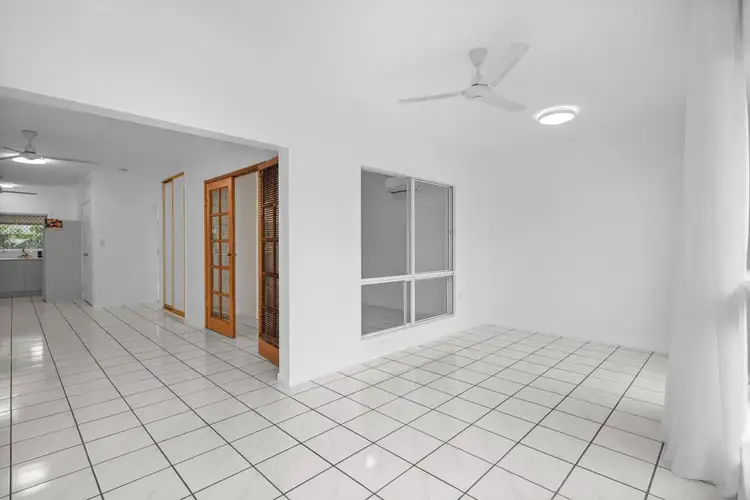 Sixth view of Homely unit listing, 3/8-10 Ascot Avenue, Westcourt QLD 4870