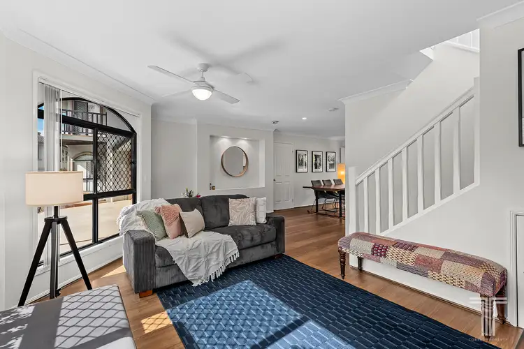 14/12 Greendale Way, Carindale QLD 4152