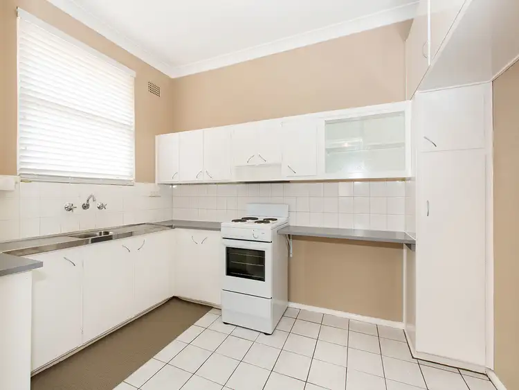 Third view of Homely apartment listing, 8/32 Hercules Road, Brighton-Le-Sands NSW 2216