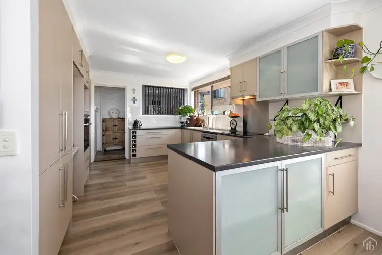 Sixth view of Homely house listing, 17 Martinelli Avenue, Banora Point NSW 2486