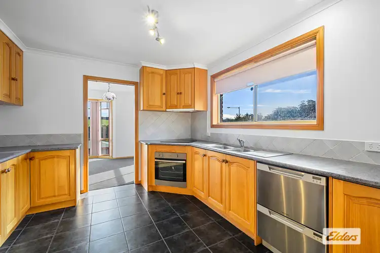 Fourth view of Homely house listing, 2 Heather Crescent, Park Grove TAS 7320