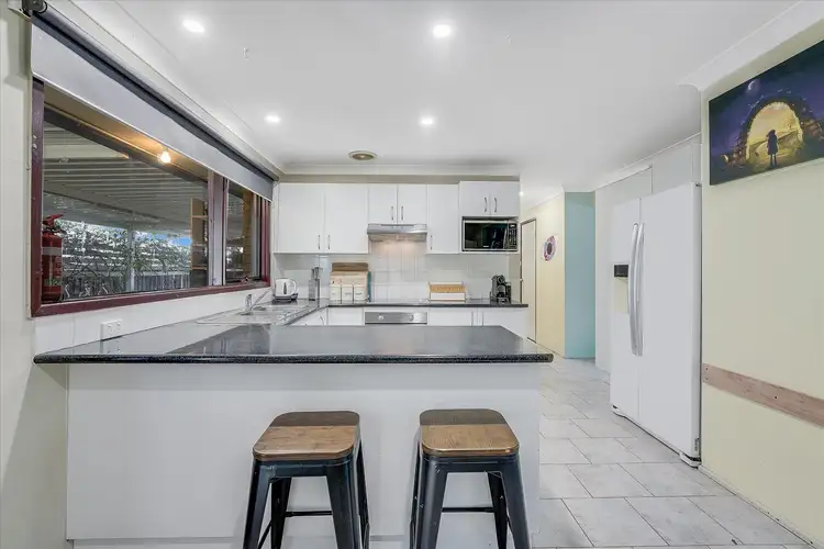 2a Betty Place, Thirlmere NSW 2572