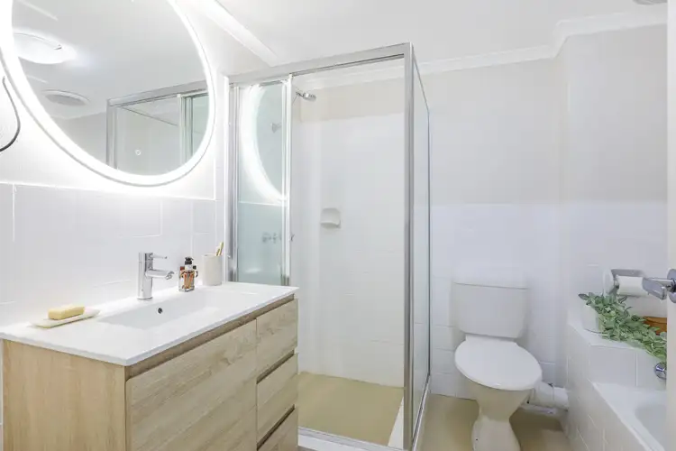 Sixth view of Homely unit listing, 2/1 Mangerton Road, Wollongong NSW 2500