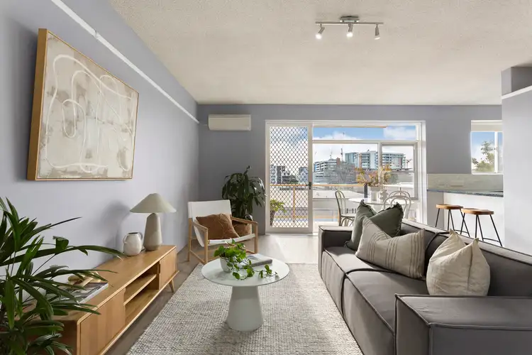 Main view of Homely apartment listing, 9/75 Union Street, Cooks Hill NSW 2300