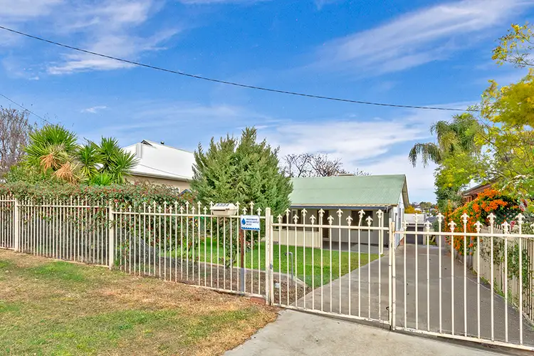 113a Denison Street, Tamworth NSW 2340