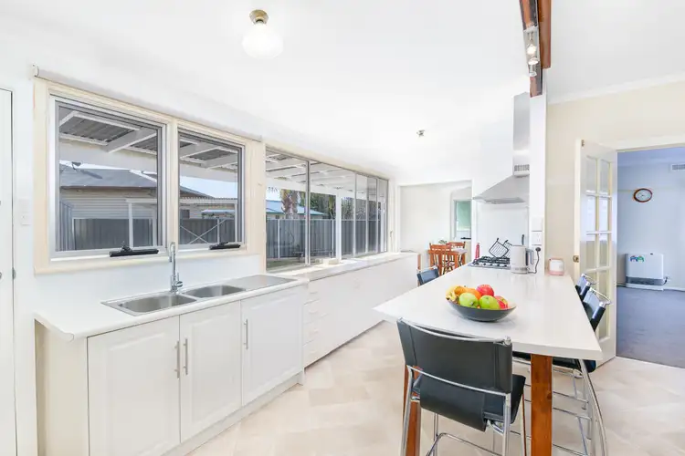 Fifth view of Homely house listing, 11 Floral Avenue, Mildura VIC 3500