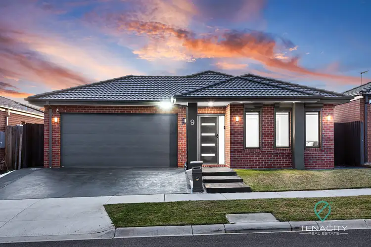 Second view of Homely house listing, 9 Wanneroo Circuit, Harkness VIC 3337
