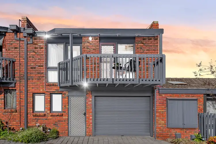 2/4-6 Richardson Street, Essendon VIC 3040