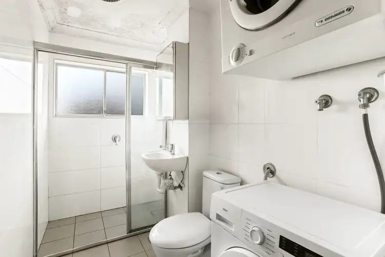 Sixth view of Homely apartment listing, 8/6-8 Bay Street, Coogee NSW 2034