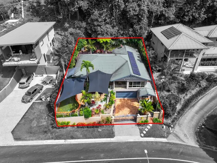 19 Oceanview Place, Mooroobool QLD 4870