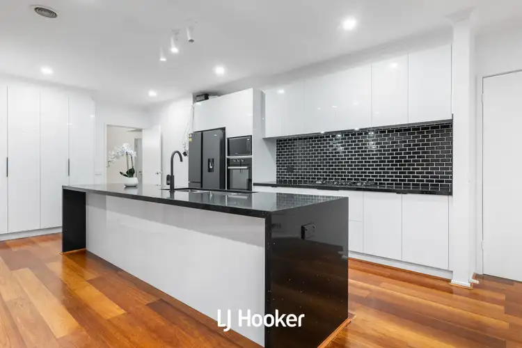 Second view of Homely house listing, 5 Tolmie Rise, Hallam VIC 3803
