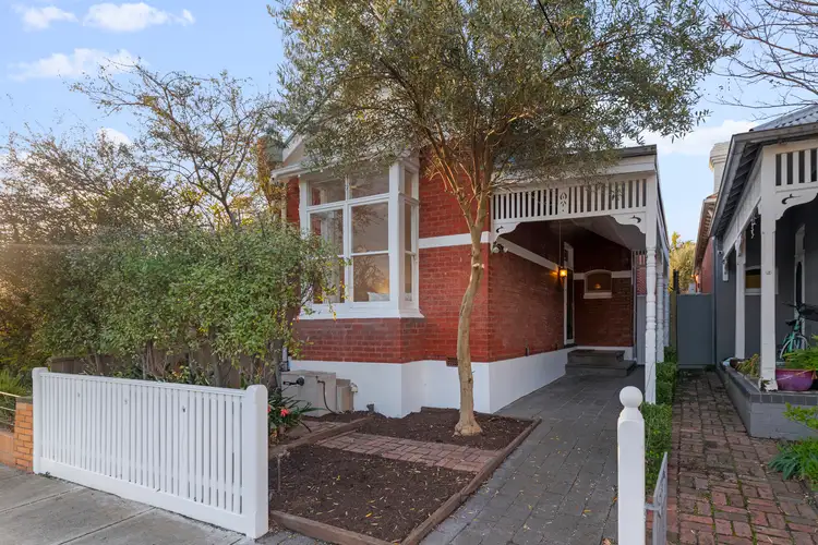 16 Rockbrook Road, St Kilda East VIC 3183