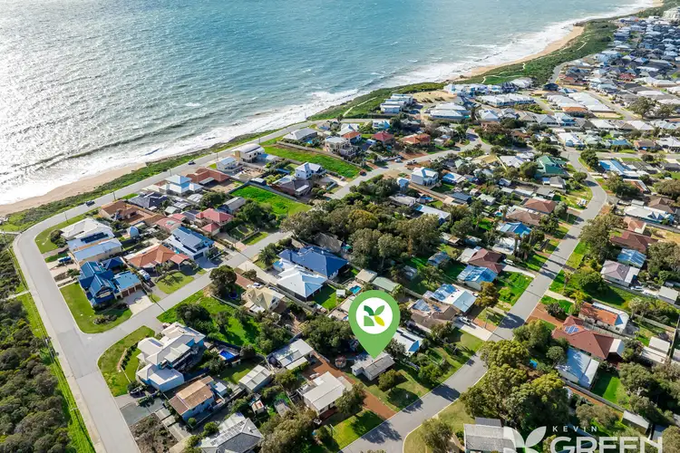 Fifth view of Homely house listing, 4 Eldora Crescent, Falcon WA 6210