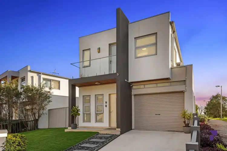 5 Bowaga Circuit, Villawood NSW 2163