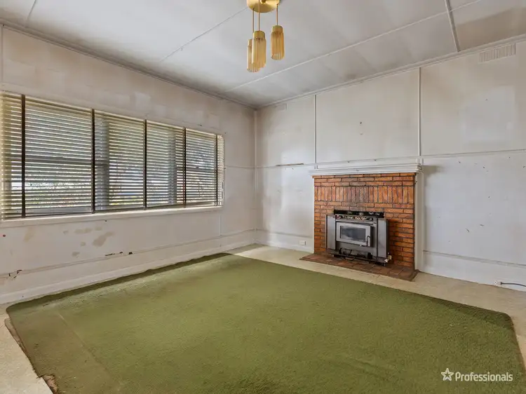 Fourth view of Homely house listing, 5 Chaplins Road, Carisbrook VIC 3464