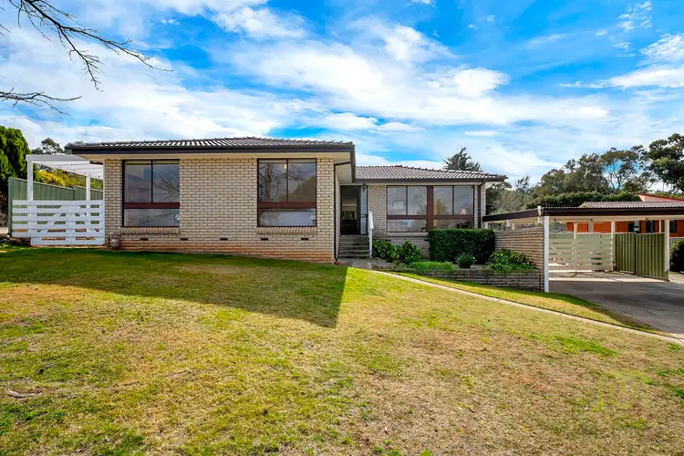 38 Lansell Circuit, Wanniassa ACT 2903