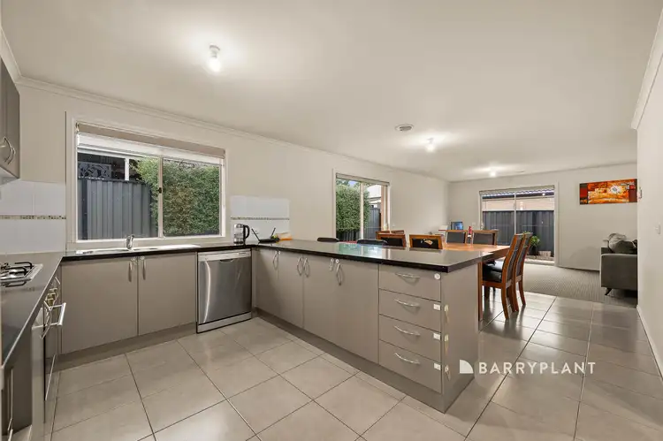 Fifth view of Homely house listing, 22 Sienna Way, Pakenham VIC 3810