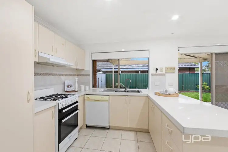 Fifth view of Homely house listing, 18 Flemming Avenue, Burnside VIC 3023