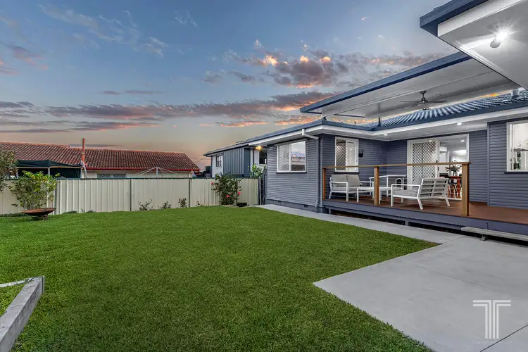 Main view of Homely house listing, 3 Pareena Crescent, Mansfield QLD 4122